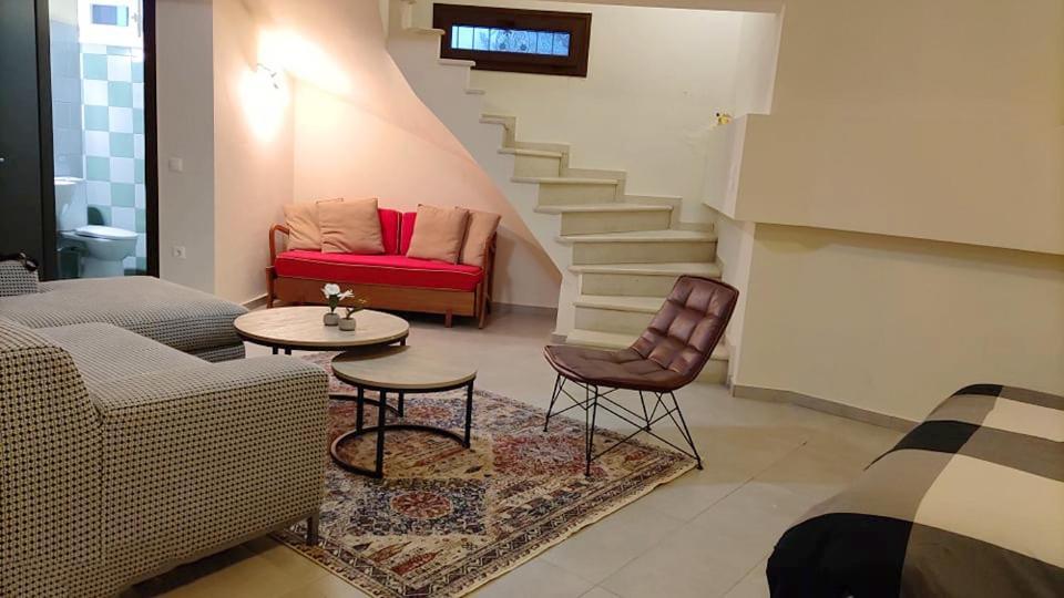 Homel Oasis Central Maisonette 2bd Garden Patio Kalambaka Esterno foto