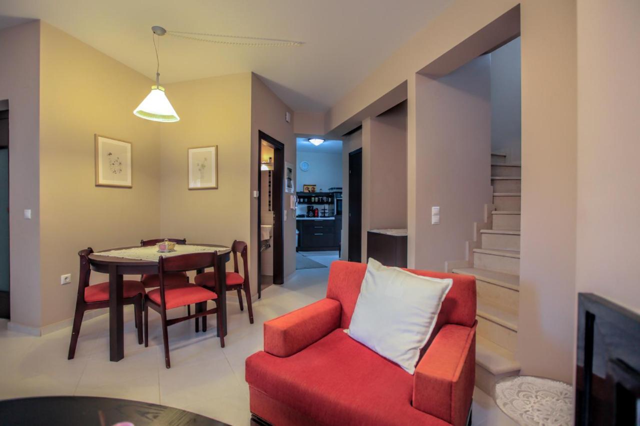 Homel Oasis Central Maisonette 2bd Garden Patio Kalambaka Esterno foto